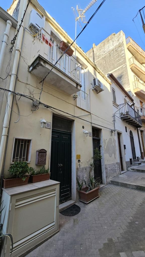 appartamento in vendita a Modica in zona Modica Bassa