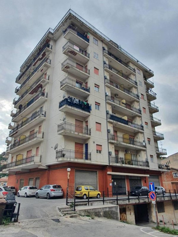 appartamento in vendita a Modica in zona Modica Bassa