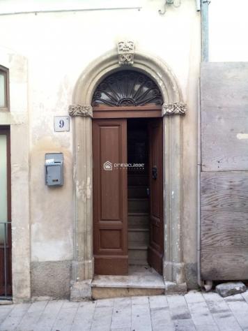 casa indipendente in vendita a Modica in zona Modica Alta
