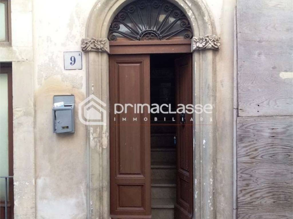 casa indipendente in vendita a Modica in zona Modica Alta