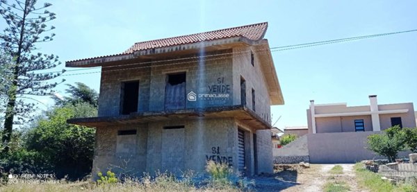 casa indipendente in vendita a Modica in zona Frigintini
