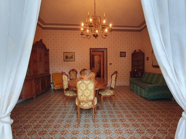 casa indipendente in vendita a Modica in zona Modica Bassa