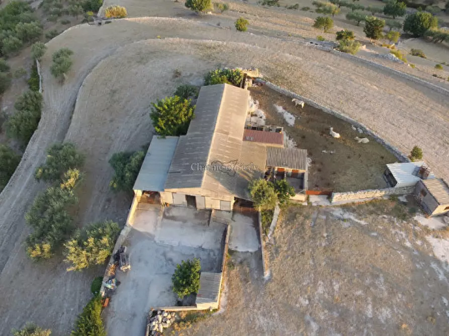 casa indipendente in vendita a Modica