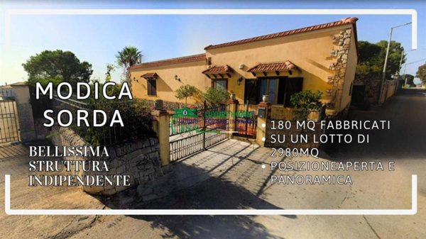 casa indipendente in vendita a Modica in zona Sacro Cuore