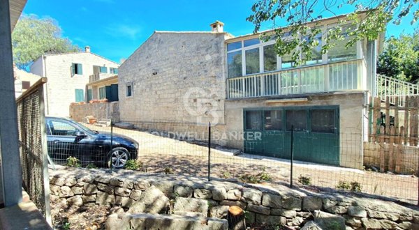 casa indipendente in vendita a Modica in zona Frigintini
