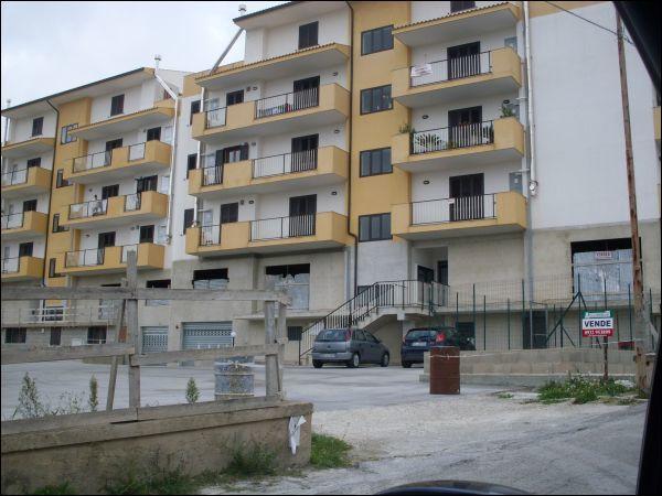 appartamento in vendita a Modica in zona Frigintini
