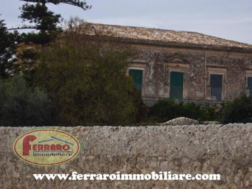 casa indipendente in vendita a Modica in zona Sacro Cuore