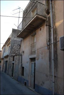 casa indipendente in vendita a Modica in zona Modica Alta