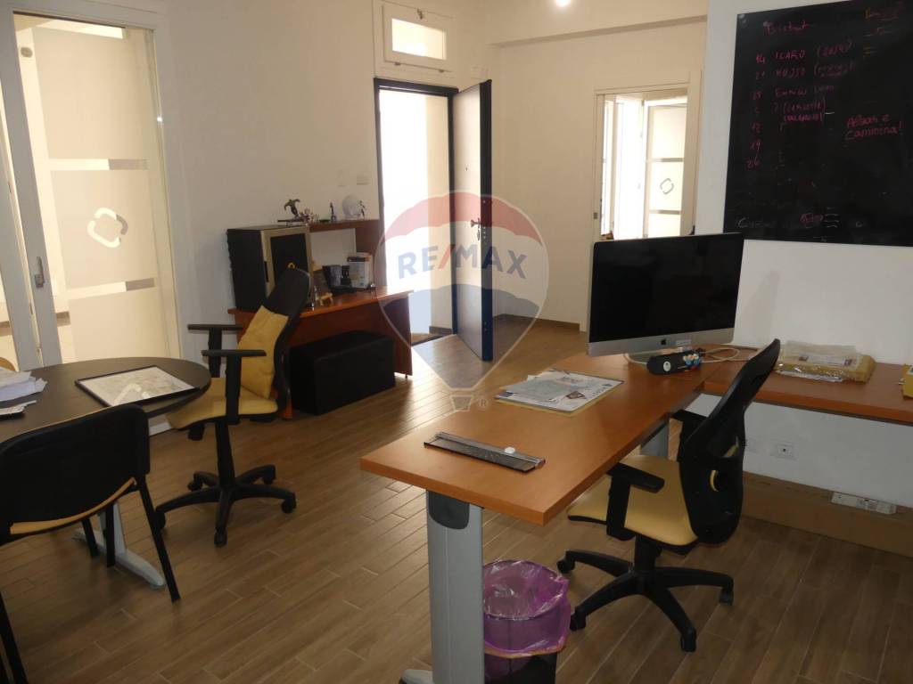 ufficio in vendita a Modica in zona Sacro Cuore