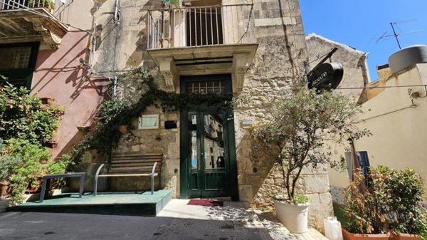 appartamento in vendita a Modica in zona Modica Bassa