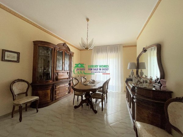 appartamento in vendita a Modica in zona Modica Alta