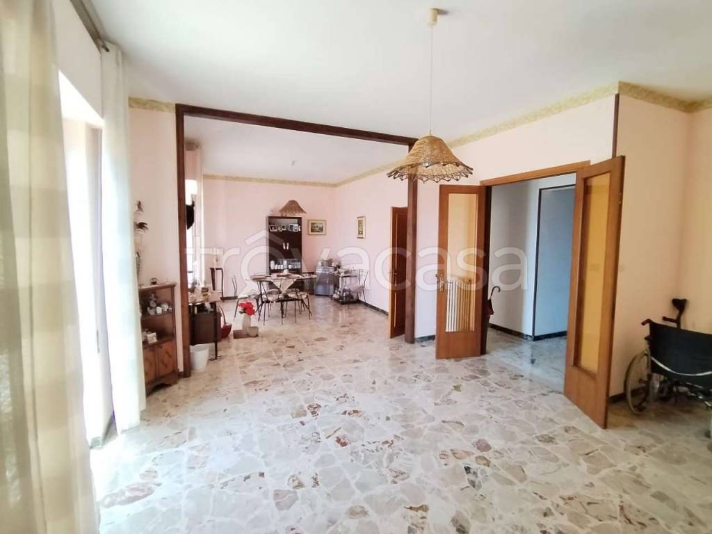 appartamento in vendita a Modica in zona Modica Alta