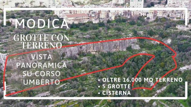 pentavano in vendita a Modica in zona Modica Bassa