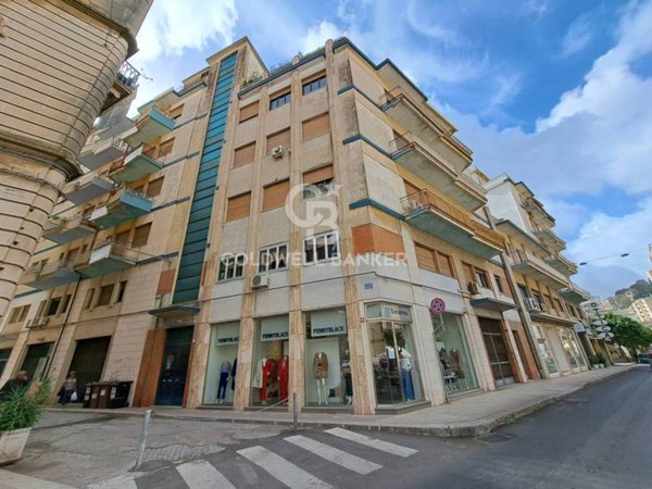 appartamento in vendita a Modica in zona Modica Bassa