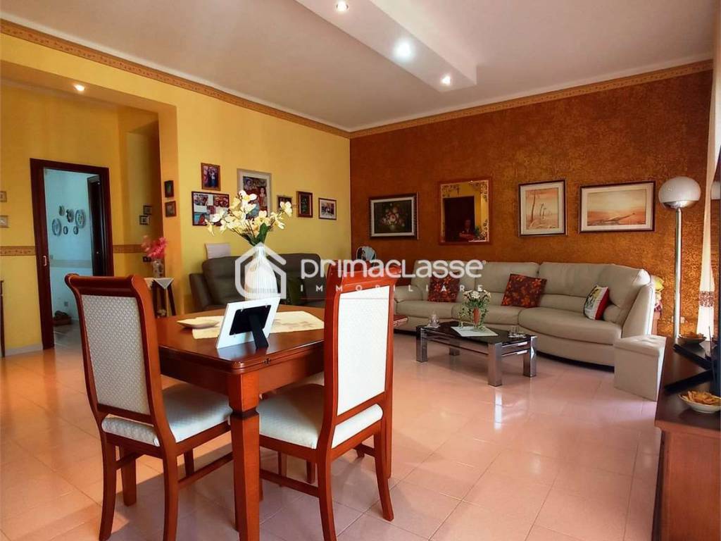 appartamento in vendita a Modica in zona Sacro Cuore