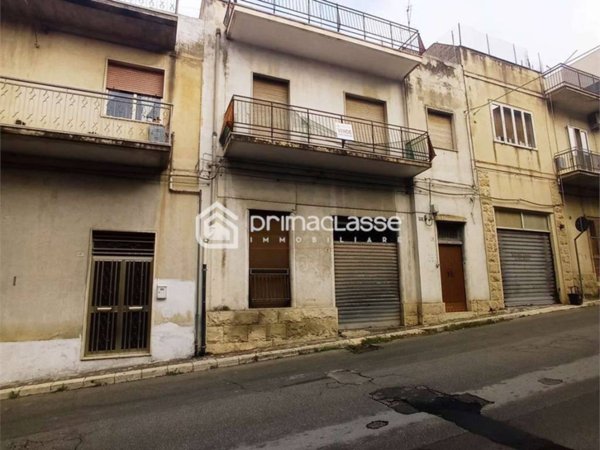 casa indipendente in vendita a Modica in zona Modica Alta