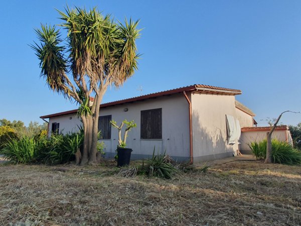 casa indipendente in vendita a Modica in zona Sacro Cuore