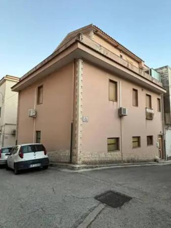casa indipendente in vendita a Modica in zona Modica Alta