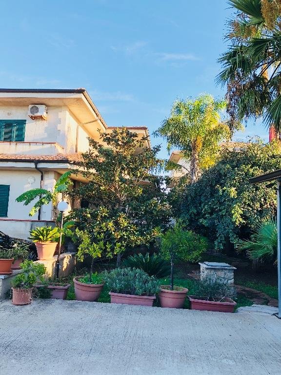 casa indipendente in vendita a Modica in zona Sacro Cuore