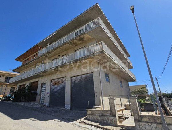 appartamento in vendita a Modica in zona Modica Alta