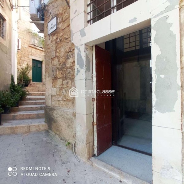 casa indipendente in vendita a Modica