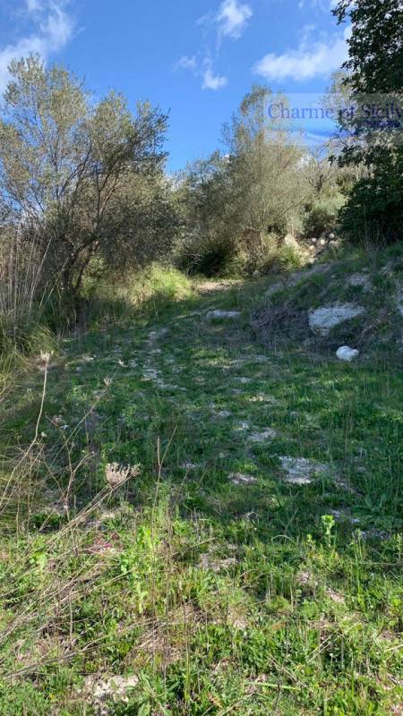 casa indipendente in vendita a Modica
