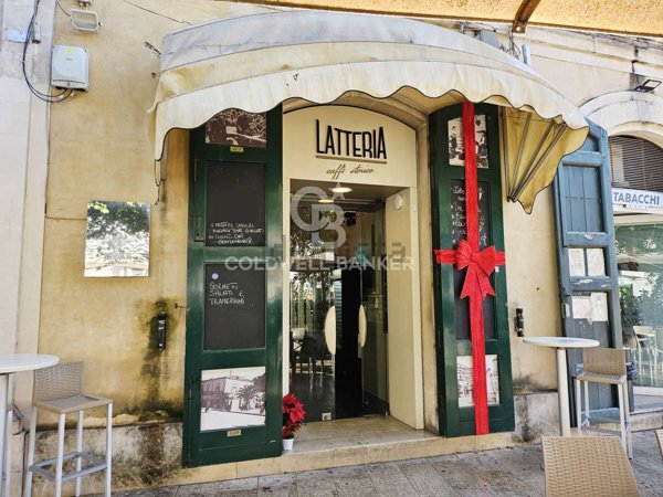 negozio in vendita a Modica in zona Modica Bassa