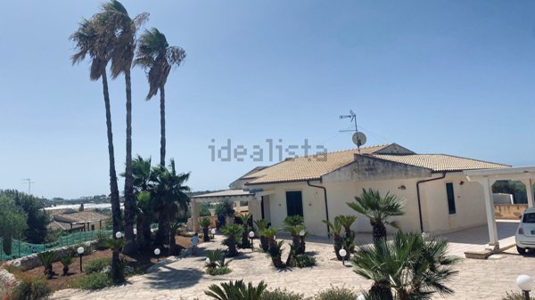 casa indipendente in vendita a Modica in zona Marina di Modica