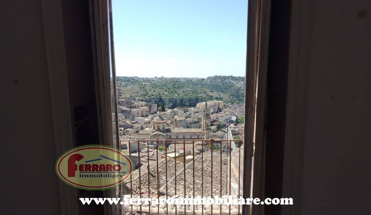 casa indipendente in vendita a Modica in zona Modica Bassa