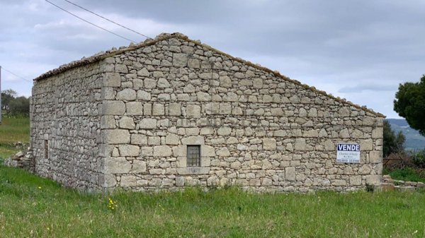 casa indipendente in vendita a Modica