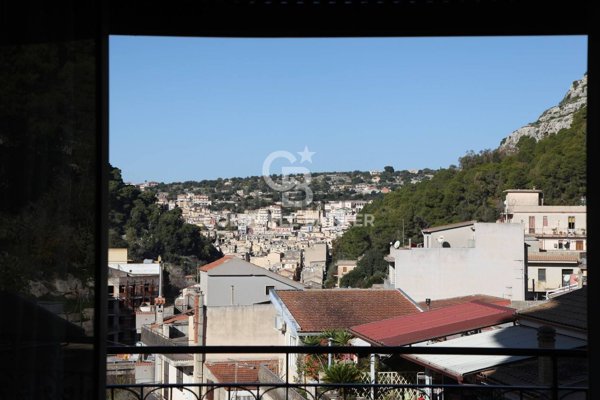 appartamento in vendita a Modica in zona Modica Bassa