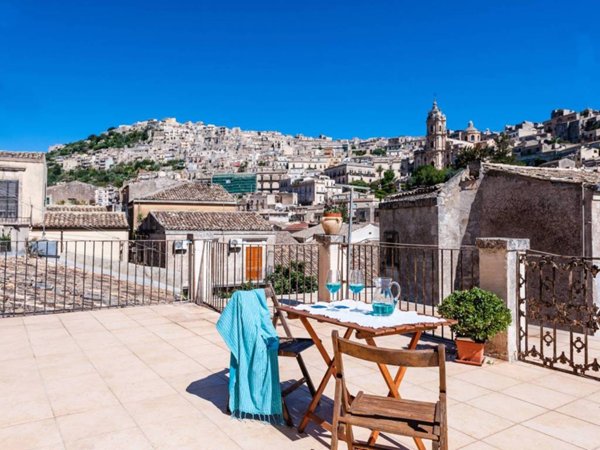 appartamento in vendita a Modica in zona Modica Bassa