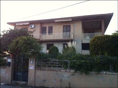 casa indipendente in vendita a Modica in zona Sacro Cuore