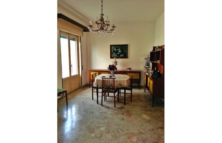 casa indipendente in vendita a Modica in zona Modica Alta