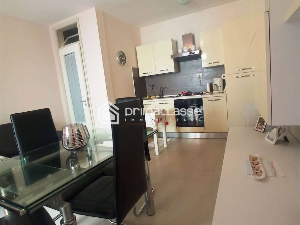 casa indipendente in vendita a Modica in zona Modica Alta
