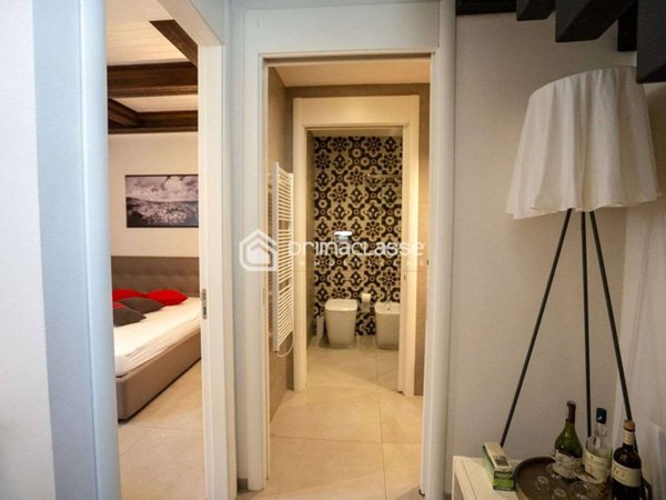 casa indipendente in vendita a Modica in zona Modica Bassa