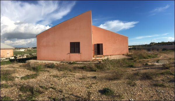 casa indipendente in vendita a Modica in zona Sacro Cuore
