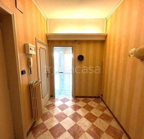 appartamento in vendita a Modica in zona Modica Alta