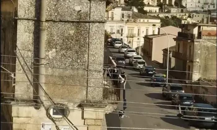 casa indipendente in vendita a Modica