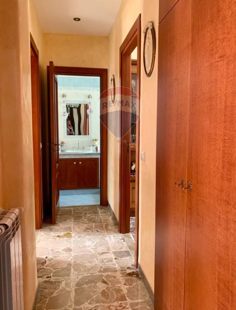 casa indipendente in vendita a Modica