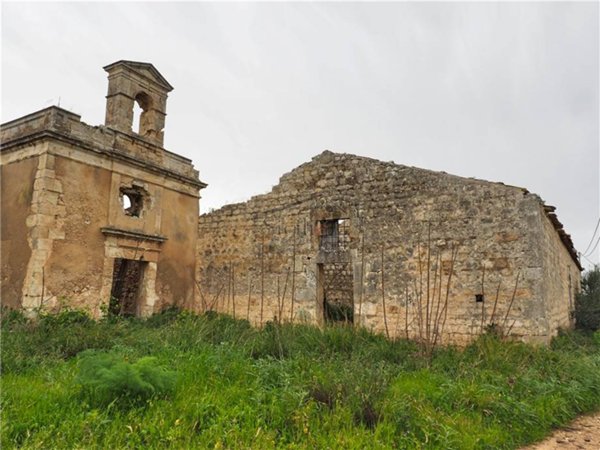 casa indipendente in vendita a Modica
