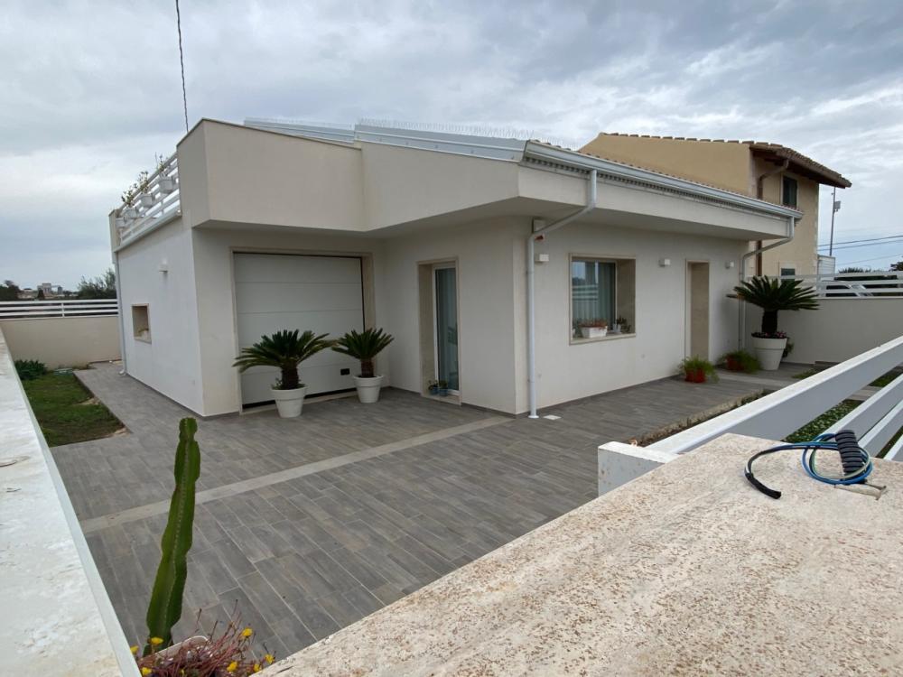 casa indipendente in vendita a Modica in zona Sacro Cuore