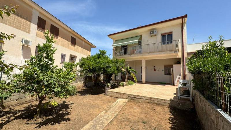 appartamento in vendita a Modica in zona Marina di Modica