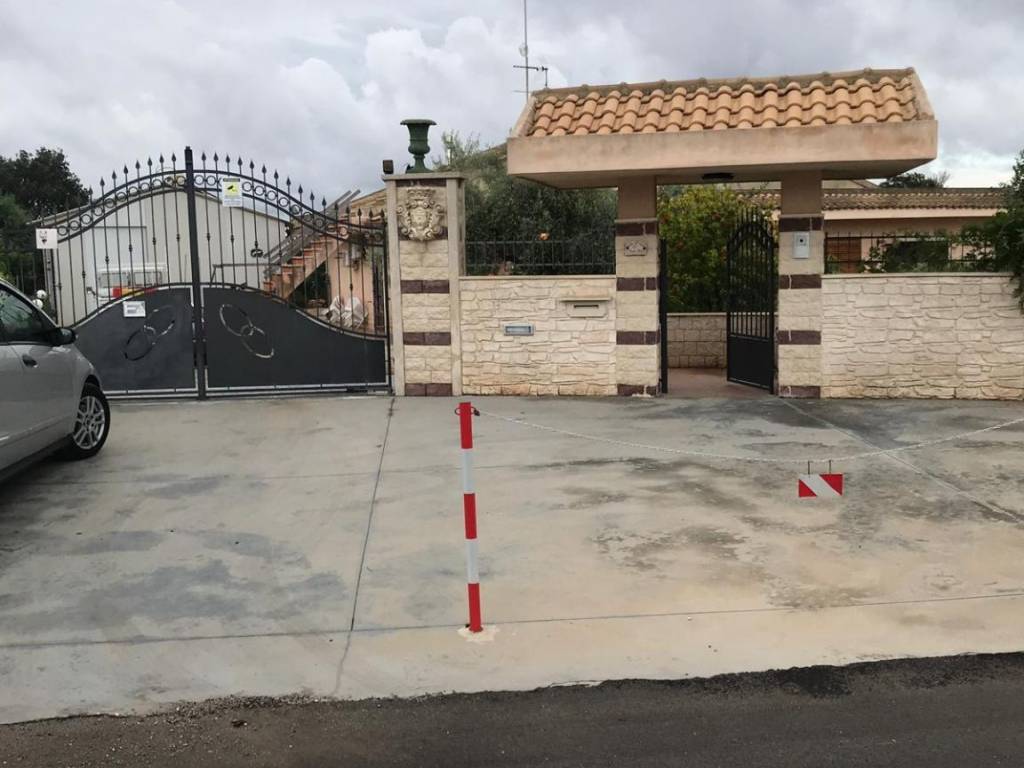 casa indipendente in vendita a Modica in zona Sacro Cuore