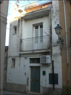 casa indipendente in vendita a Modica in zona Modica Alta