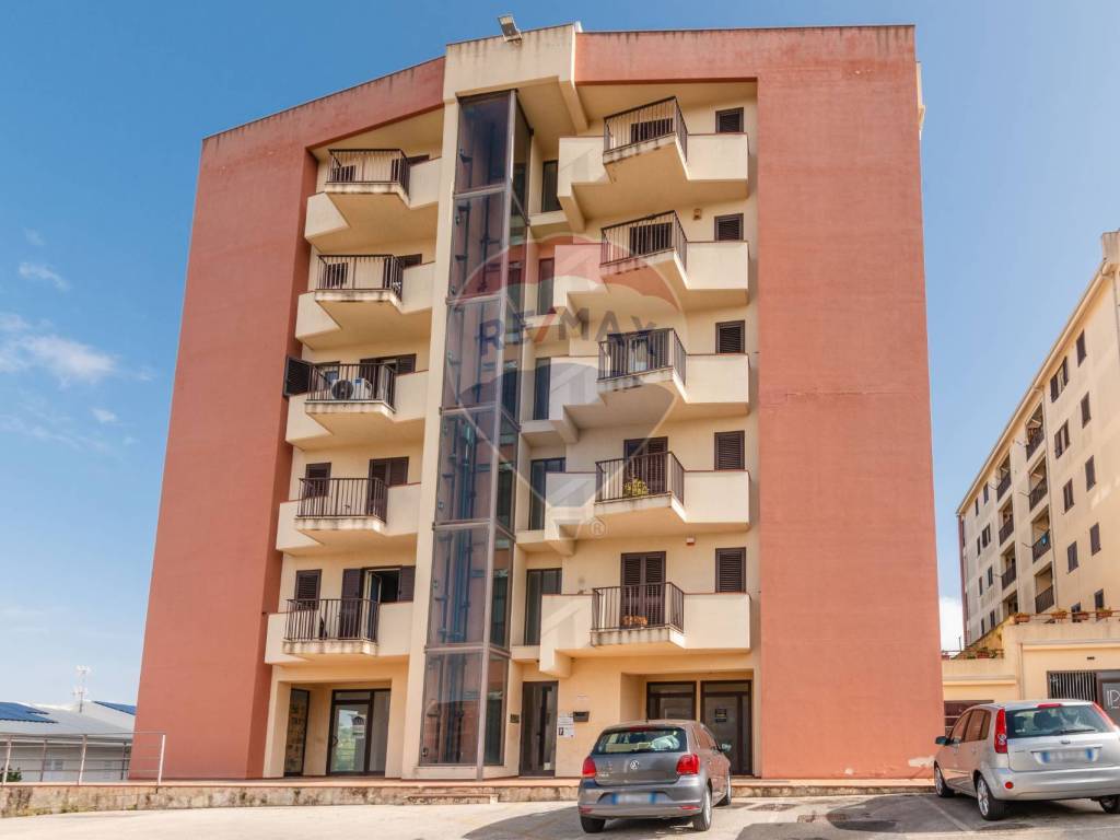 appartamento in vendita a Modica in zona Sacro Cuore