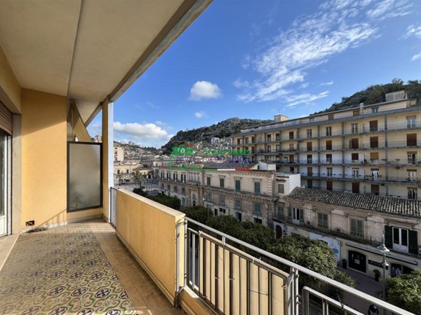 appartamento in vendita a Modica in zona Modica Bassa