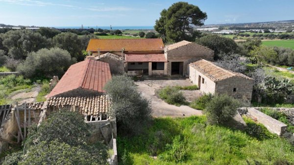 casale in vendita a Modica in zona Marina di Modica