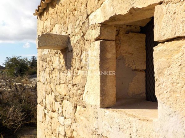 casa indipendente in vendita a Modica