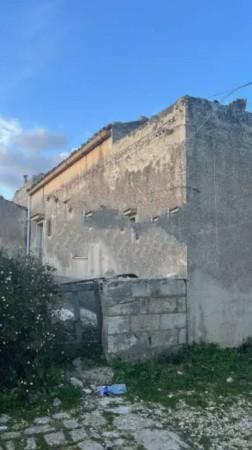 casa indipendente in vendita a Modica